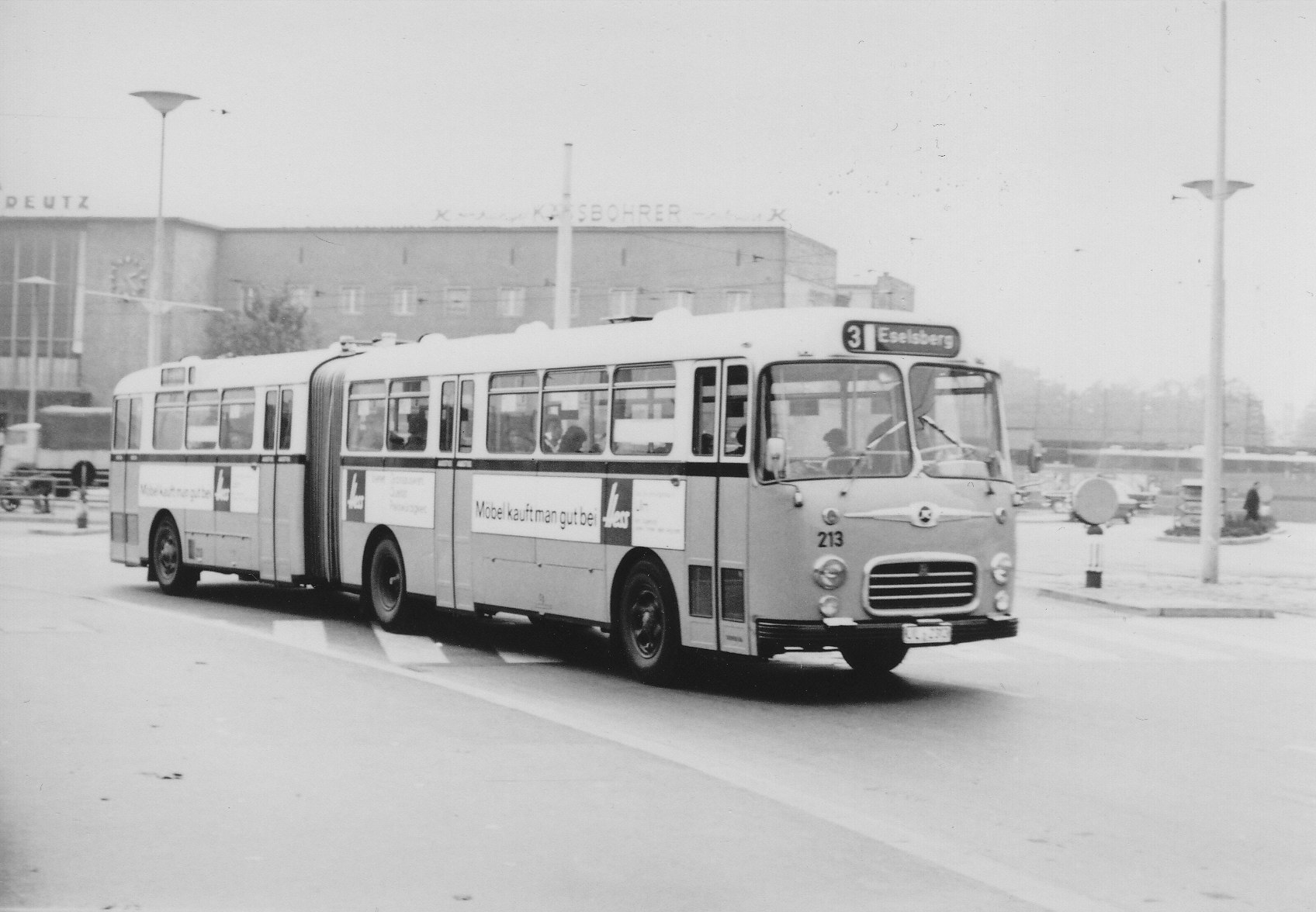 Gelenkbus